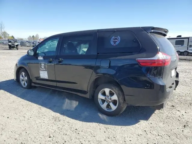 2020 TOYOTA SIENNA L  