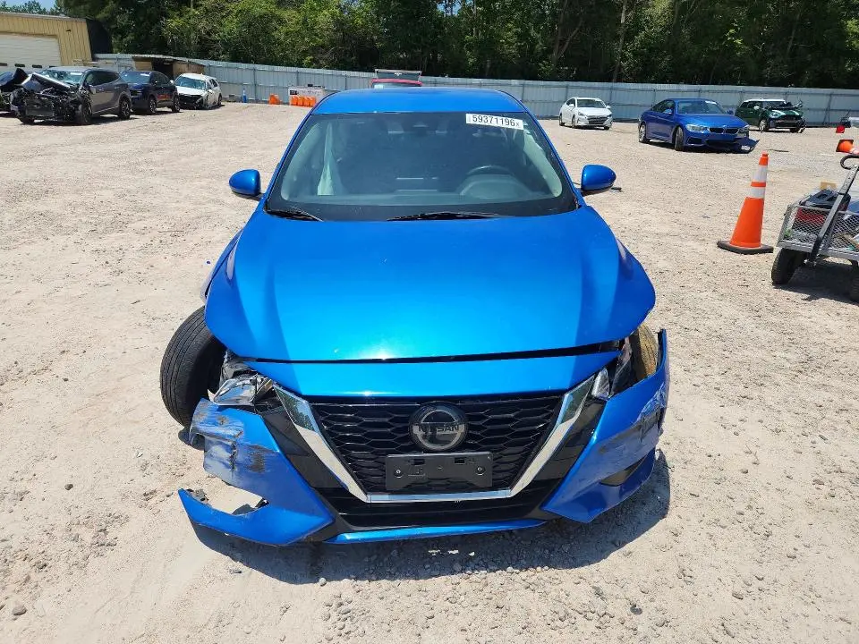 2021 NISSAN SENTRA SV  
