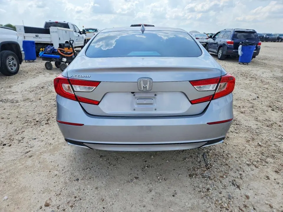 2021 HONDA ACCORD LX  