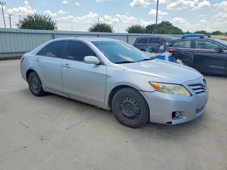 2011 TOYOTA CAMRY BASE  