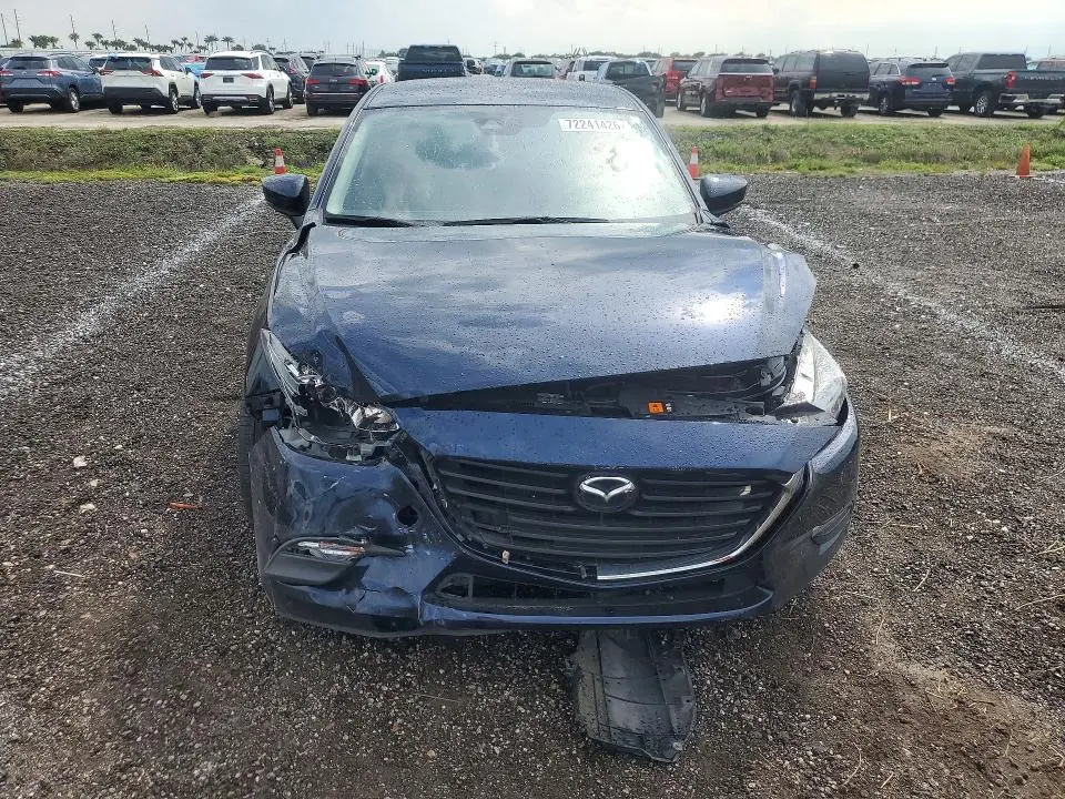 2018 MAZDA 3 TOURING  