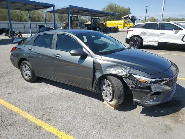 2024 HYUNDAI ELANTRA SE  