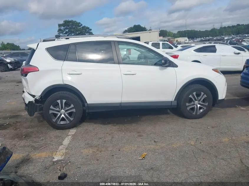 2018 TOYOTA RAV4 LE