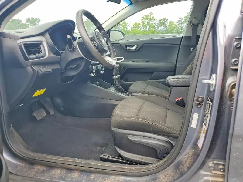 2020 KIA RIO S  