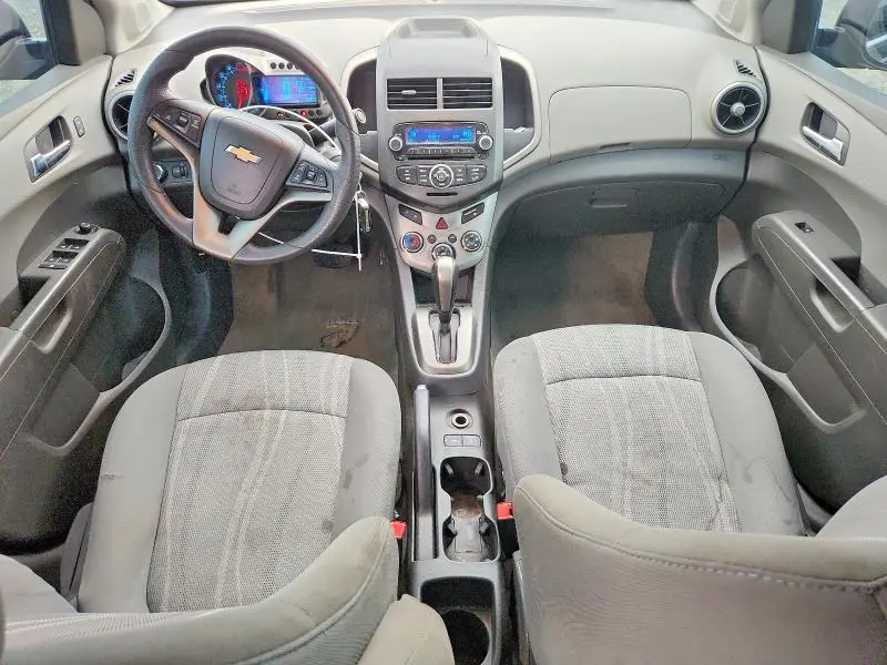 2015 CHEVROLET SONIC LT  