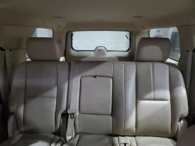 2012 CHEVROLET SUBURBAN K1500 LT  