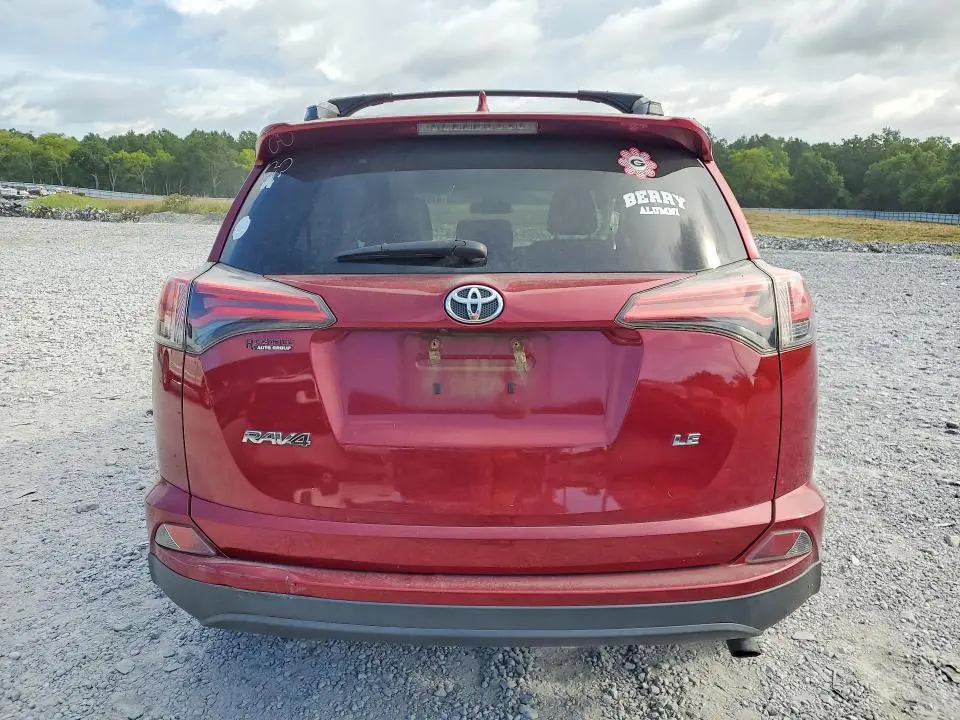 2018 TOYOTA RAV4 LE  