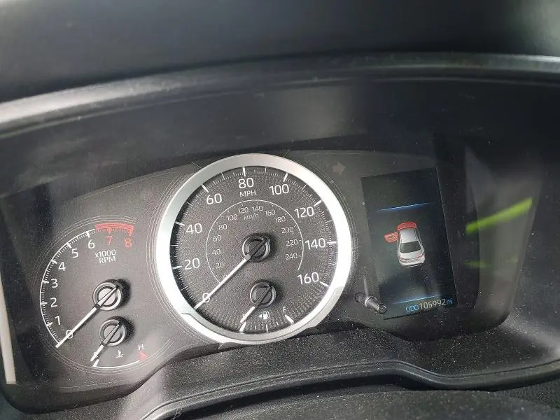 2021 TOYOTA COROLLA LE  