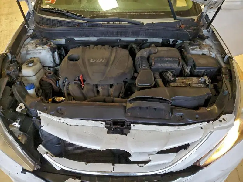 2011 HYUNDAI SONATA GLS  