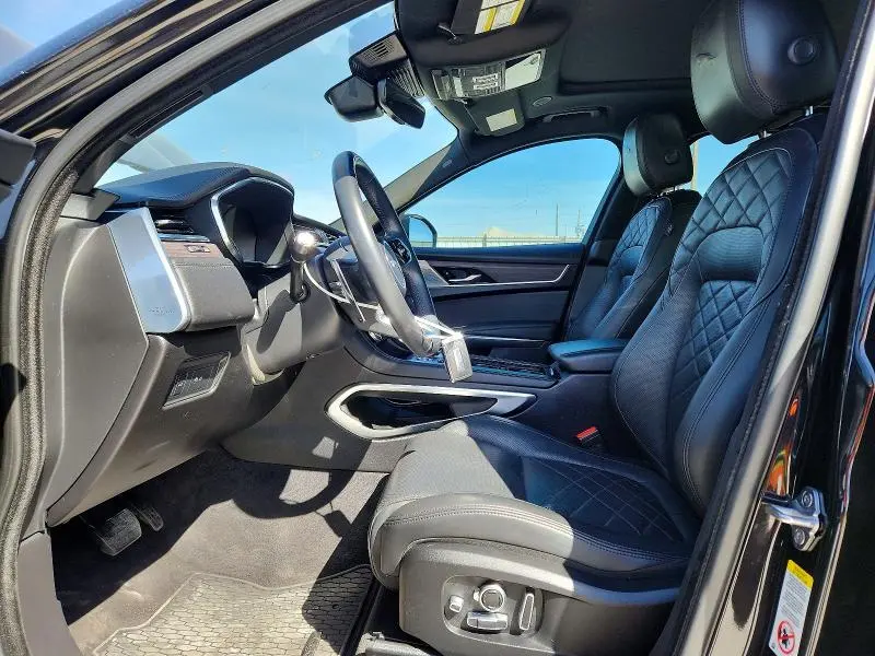 2022 JAGUAR F-PACE S  