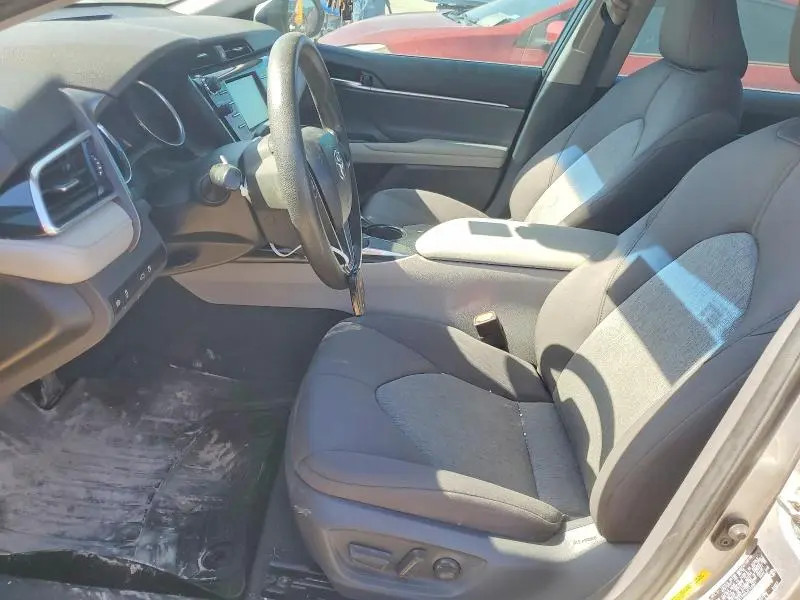 2018 TOYOTA CAMRY LE  