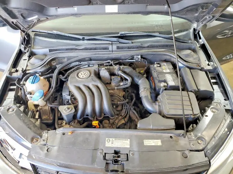 2012 VOLKSWAGEN JETTA BASE  