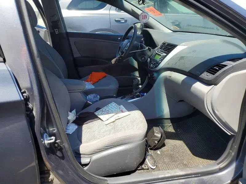 2012 HYUNDAI ACCENT GLS  