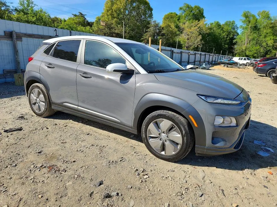 2021 HYUNDAI KONA SEL  