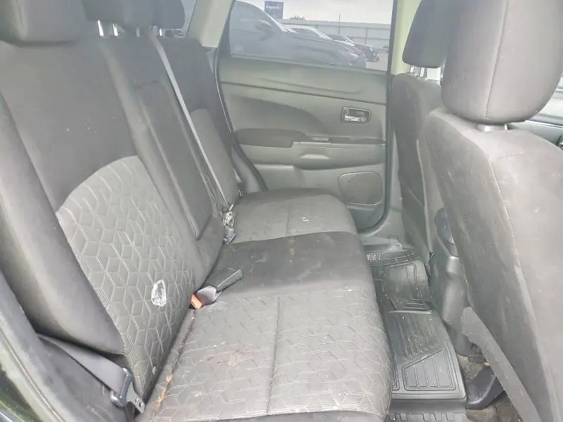 2022 MITSUBISHI OUTLANDER SPORT ES  