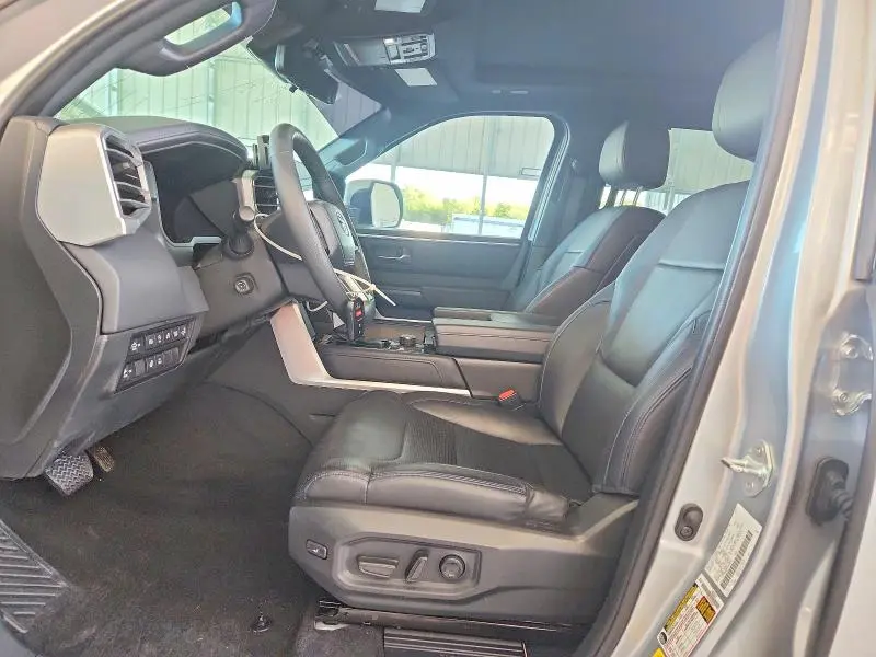 2023 TOYOTA TUNDRA PLATINUM  