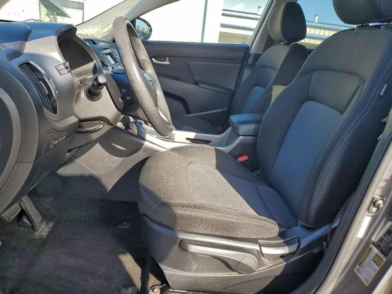 2016 KIA SPORTAGE LX  