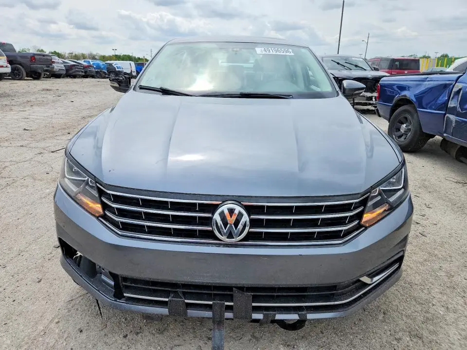 2016 VOLKSWAGEN PASSAT S  