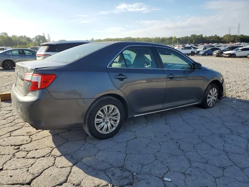 2012 TOYOTA CAMRY LE  