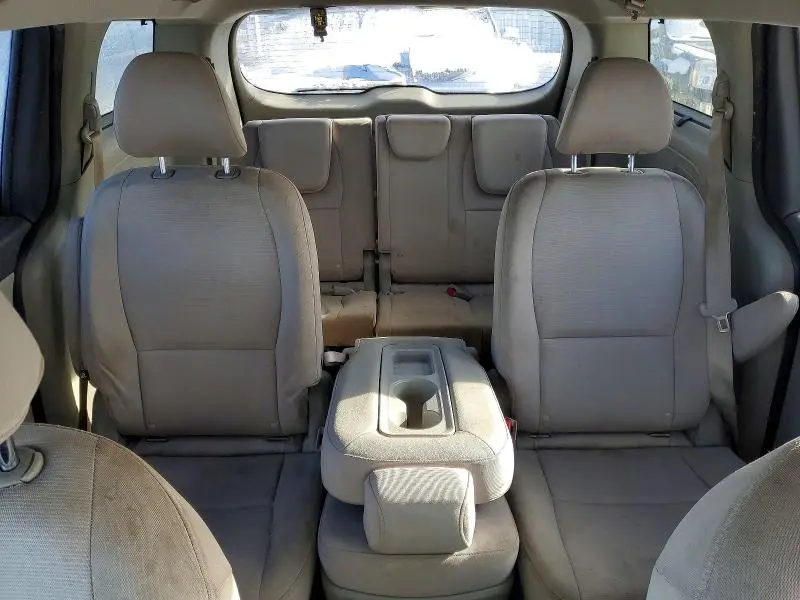2015 KIA SEDONA LX  
