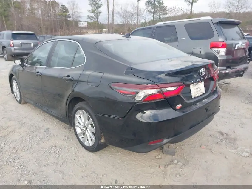 2021 TOYOTA CAMRY LE