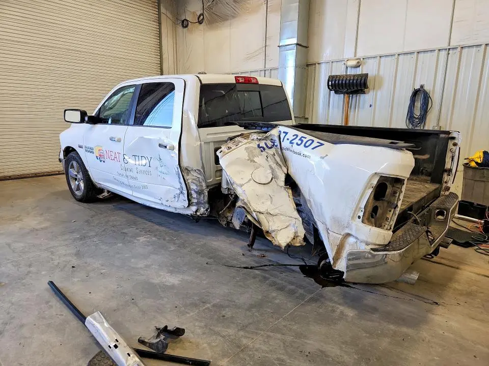 2015 RAM 1500 SLT  