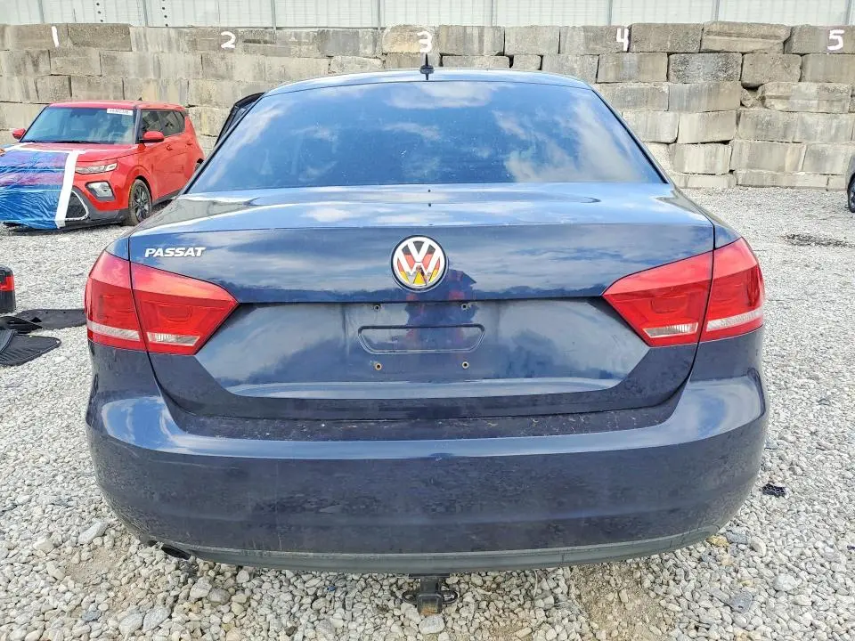2014 VOLKSWAGEN PASSAT S  