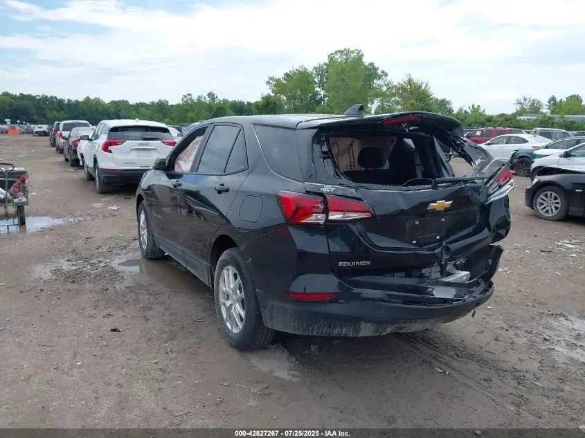 2022 CHEVROLET EQUINOX FWD LS