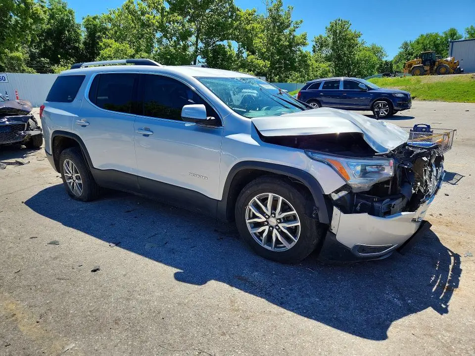 2017 GMC ACADIA SLE  