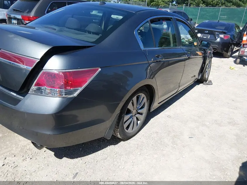 2011 HONDA ACCORD 2.4 EX-L