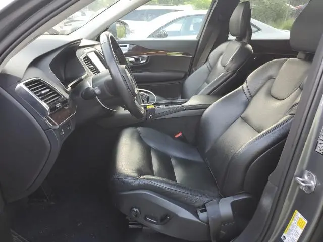 2016 VOLVO XC90 T6  