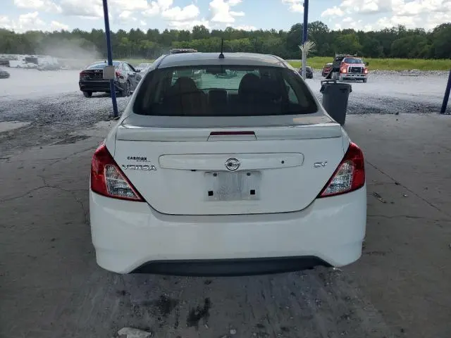 2019 NISSAN VERSA S  