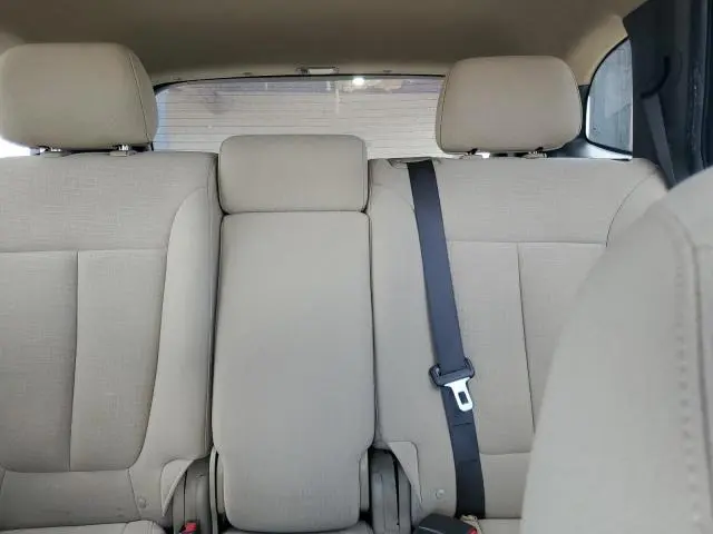 2010 HYUNDAI SANTA FE GLS  