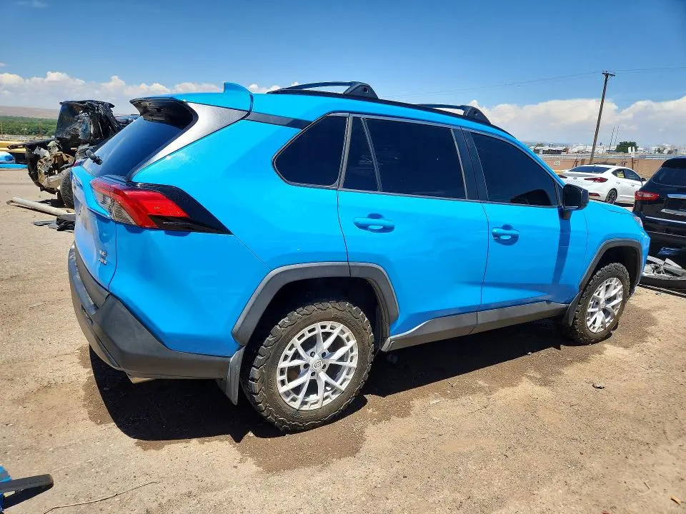 2020 TOYOTA RAV4 LE  