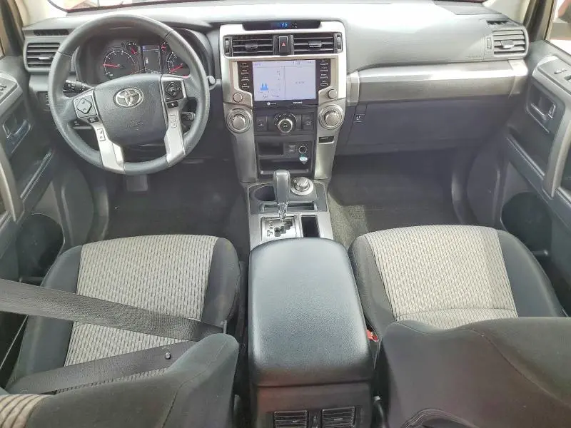 2021 TOYOTA 4RUNNER SR5  