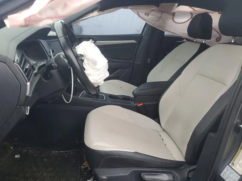 2021 VOLKSWAGEN JETTA   