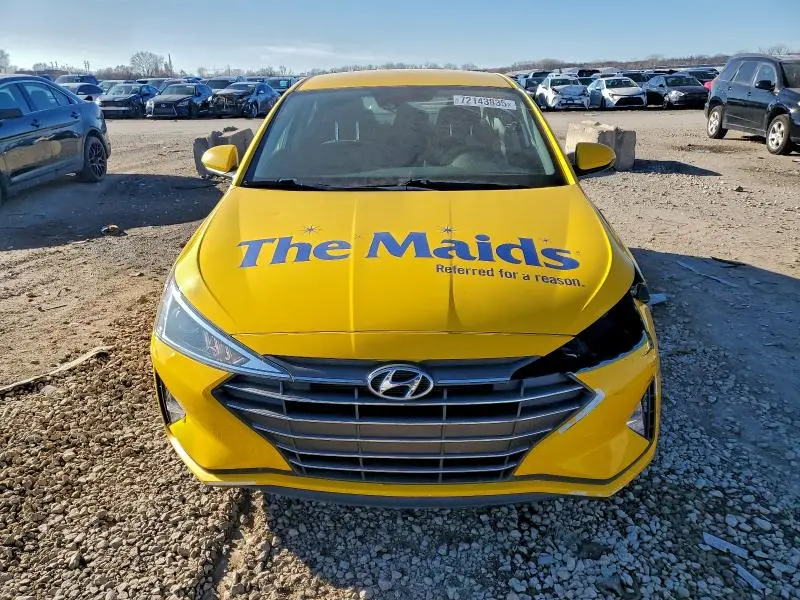 2020 HYUNDAI ELANTRA SE  