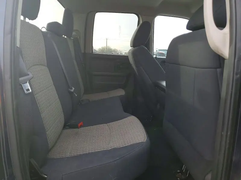 2012 DODGE RAM 1500 ST  