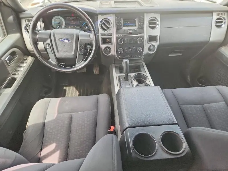 2016 FORD EXPEDITION EL XLT  