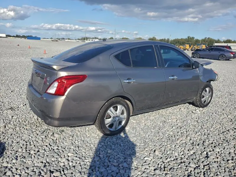 2017 NISSAN VERSA S  