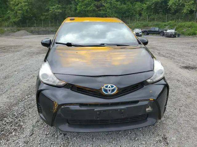 2016 TOYOTA PRIUS V   