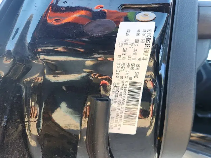 2010 JEEP GRAND CHEROKEE LAREDO  