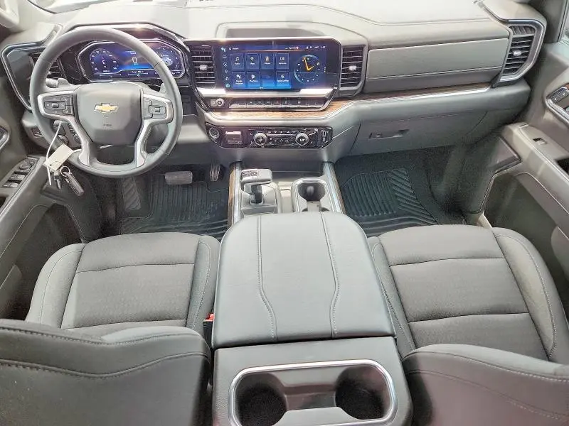 2023 CHEVROLET SILVERADO C1500 LT  