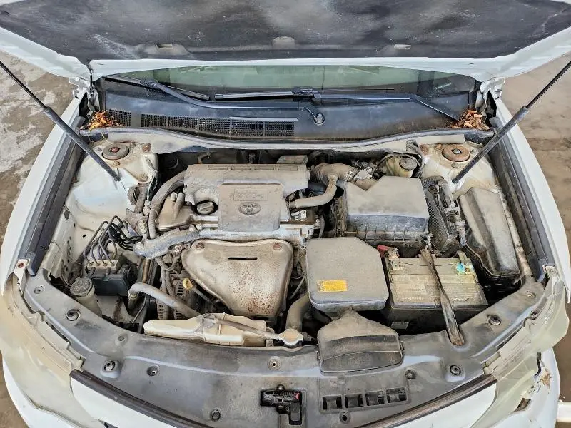 2014 TOYOTA CAMRY SE  