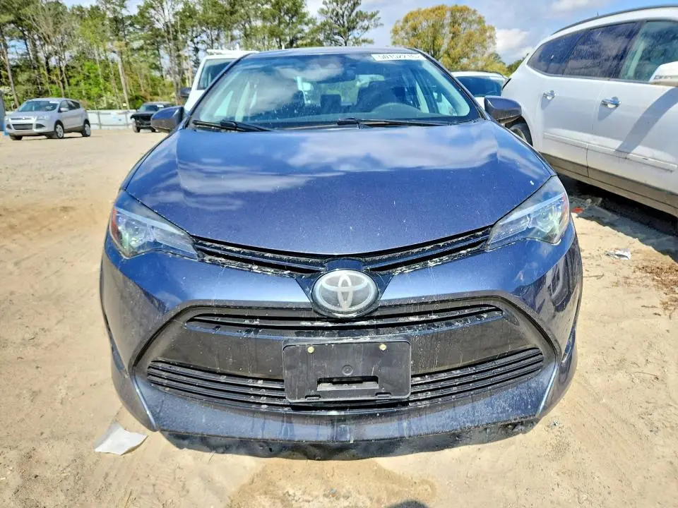 2017 TOYOTA COROLLA BASE  