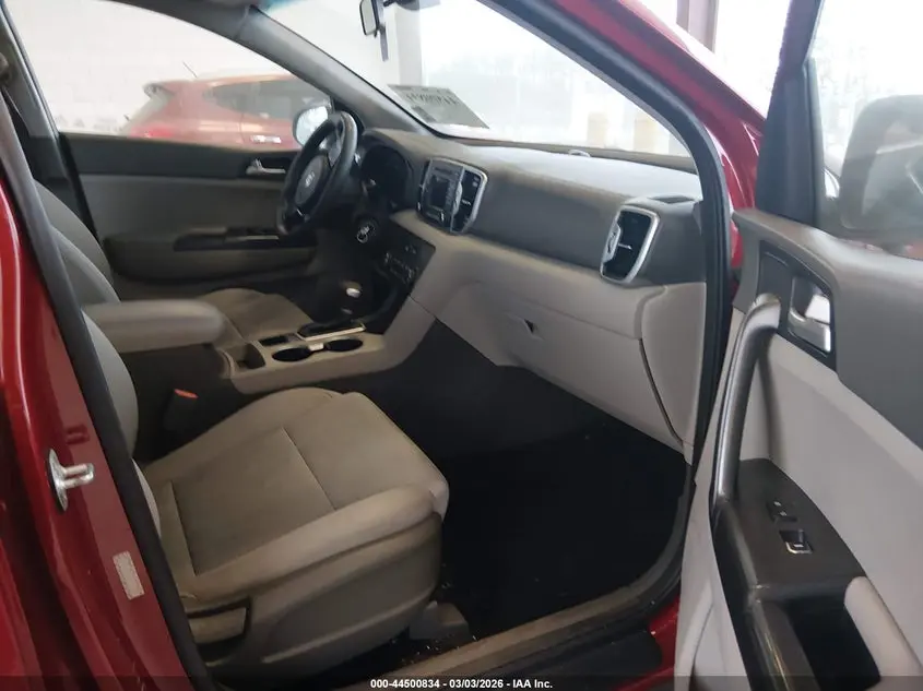 2017 KIA SPORTAGE LX