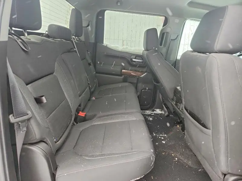 2021 CHEVROLET SILVERADO K1500 RST  