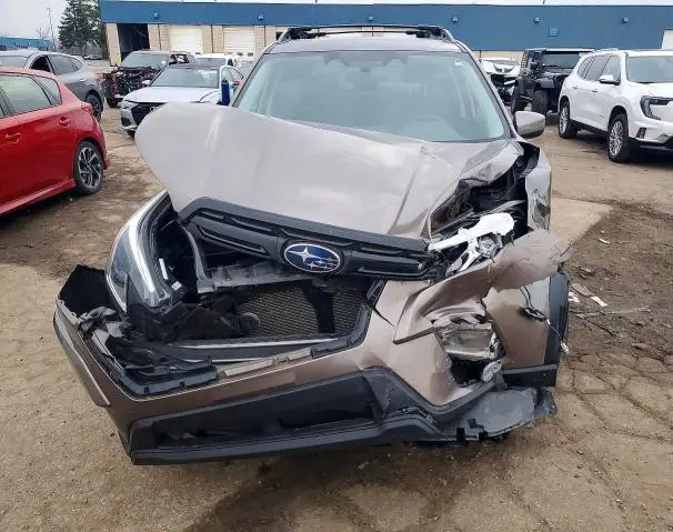 2022 SUBARU FORESTER PREMIUM  