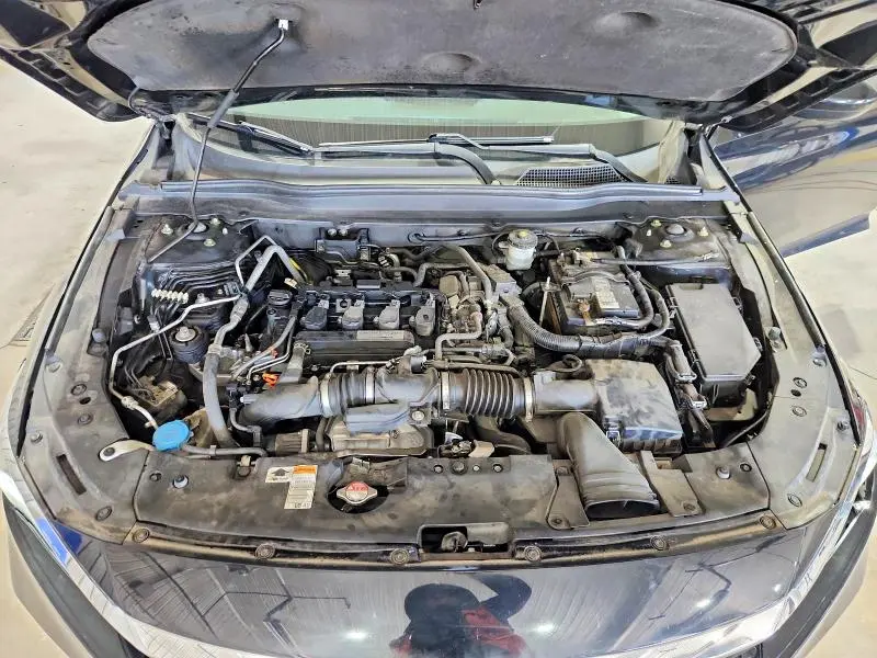 2018 HONDA ACCORD LX  