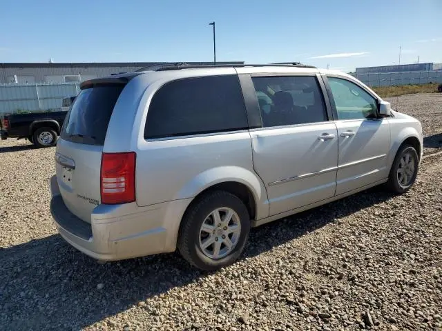 2010 CHRYSLER TOWN & COUNTRY TOURING  